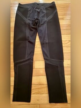 Rock & Republic Black Stretch Legging Pants W/ Variable Pattern Women’s Large
